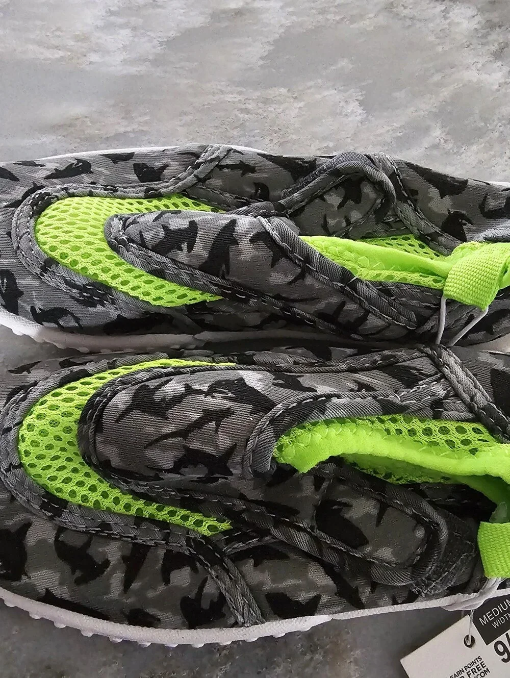 Ocean Pacific Toddler Boys Grey Camo Shark Water Swim Shoes Size 9/10 NWT